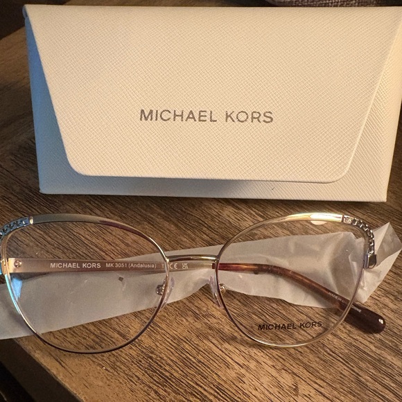Michael Kors Rose Gold Frame Glasses - Picture 1 of 4